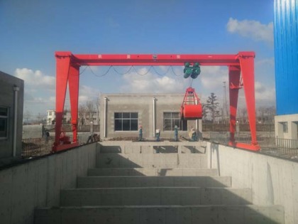MHZ型電動(dòng)葫蘆門式起重機(jī)（抓斗）